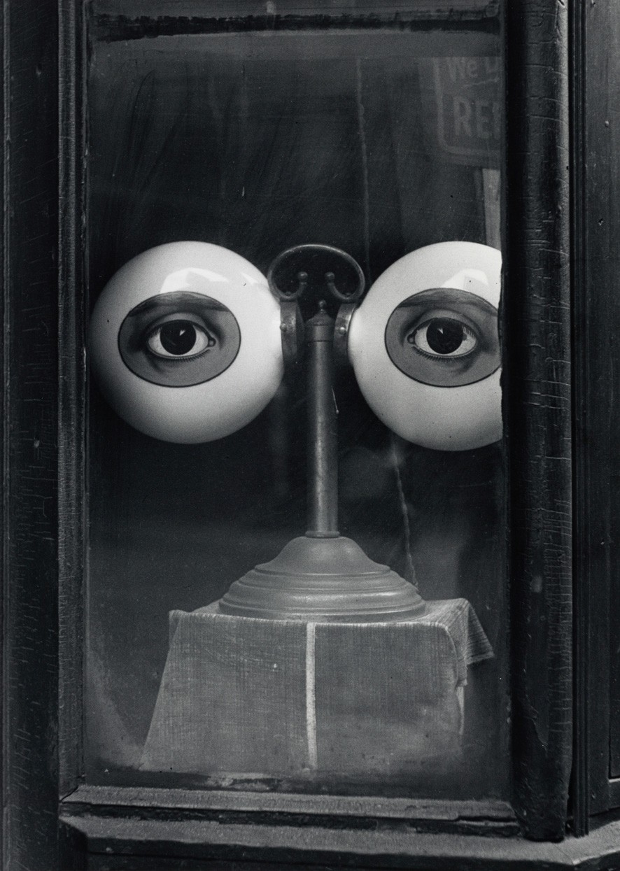 Optician’s Shop Window (B), New York, circa 1939